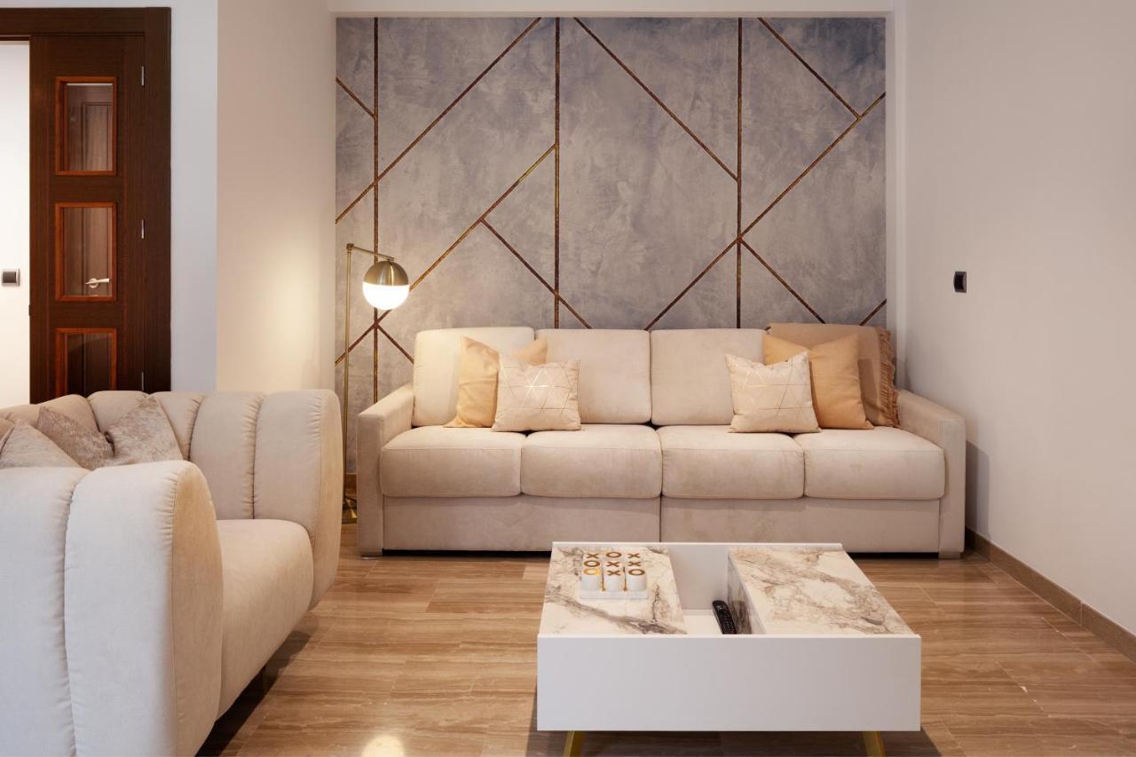Inmalaga Uncibay Square 2 Appartement *